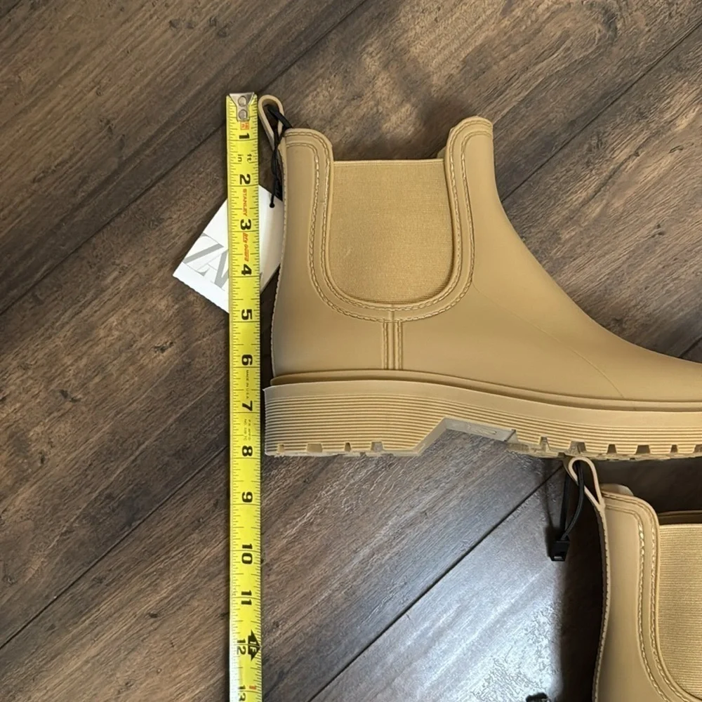 NWT Zara Camel Brown Ankle Rain Boots size 38 (runs large-fits US women 8)